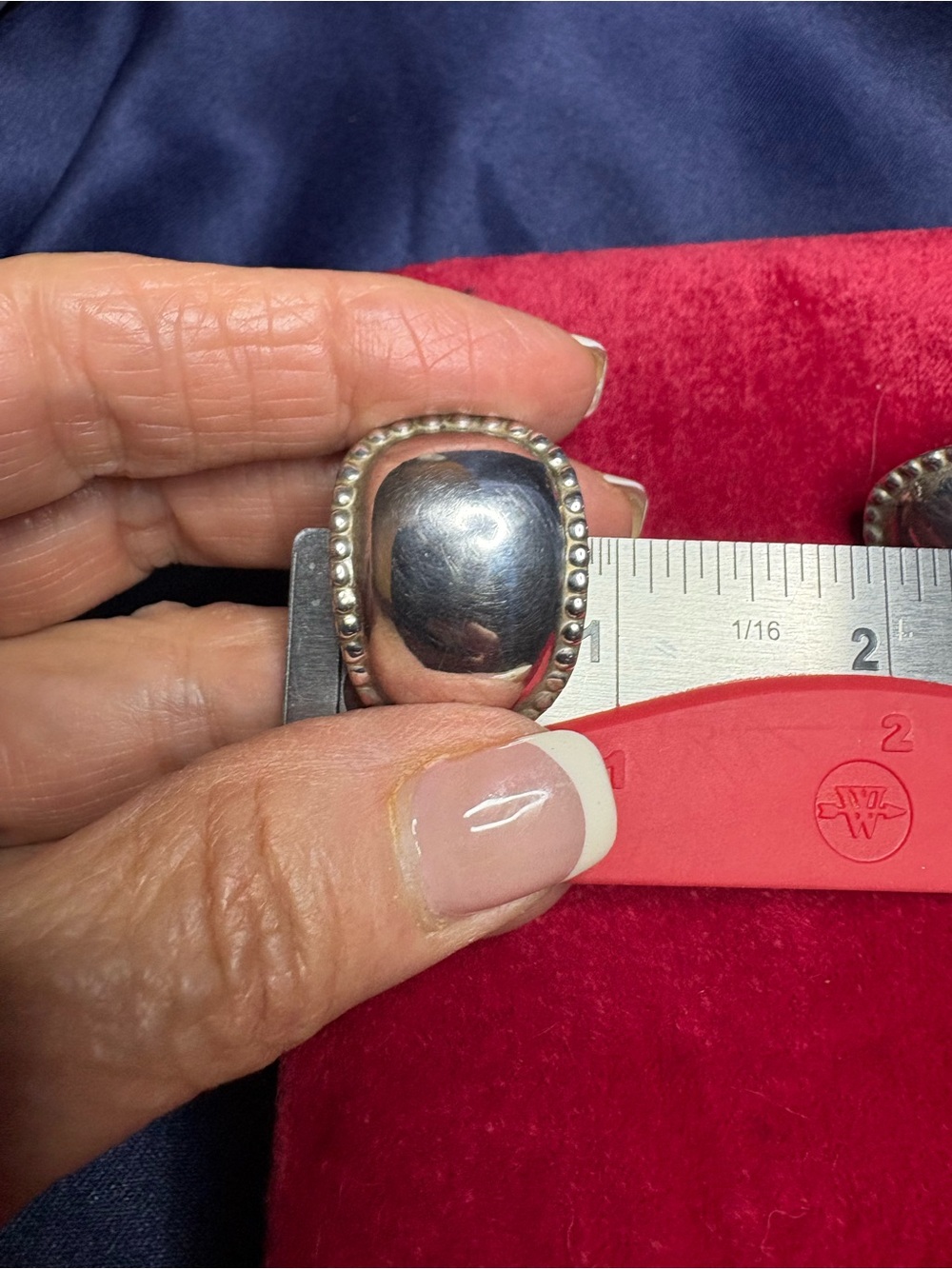 Earrings Vintage Chunky Sterling Silver Curved Oval Post-back Southwestern - Picture 3 of 10